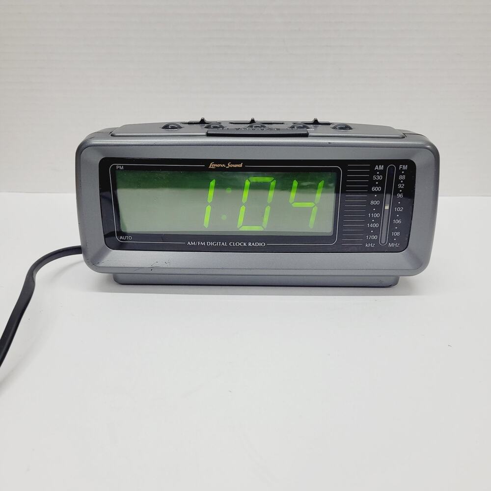 Lenox Sound CR-776 AM/FM Digital Clock Radio with LCD Display and Alarm